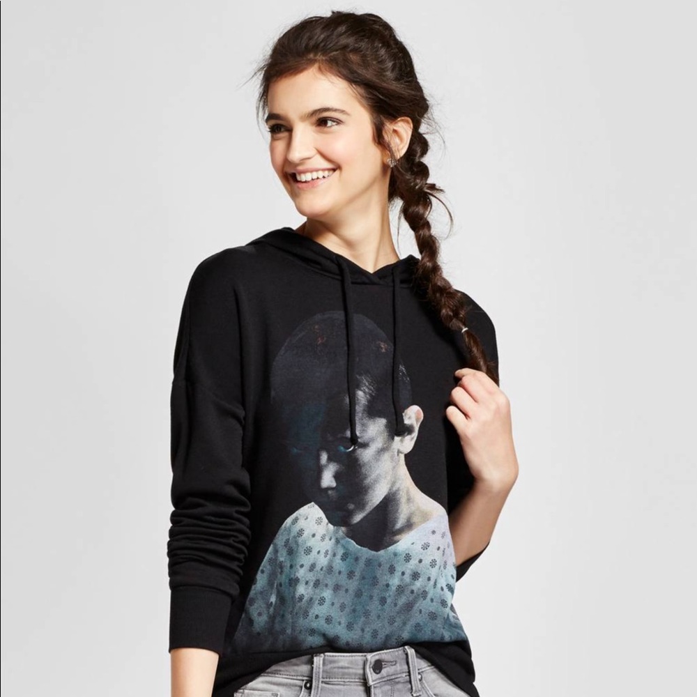 Stranger Things Hoodie 🌟